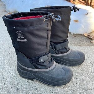 Kamik Adult Black Winter Boots, Size 6